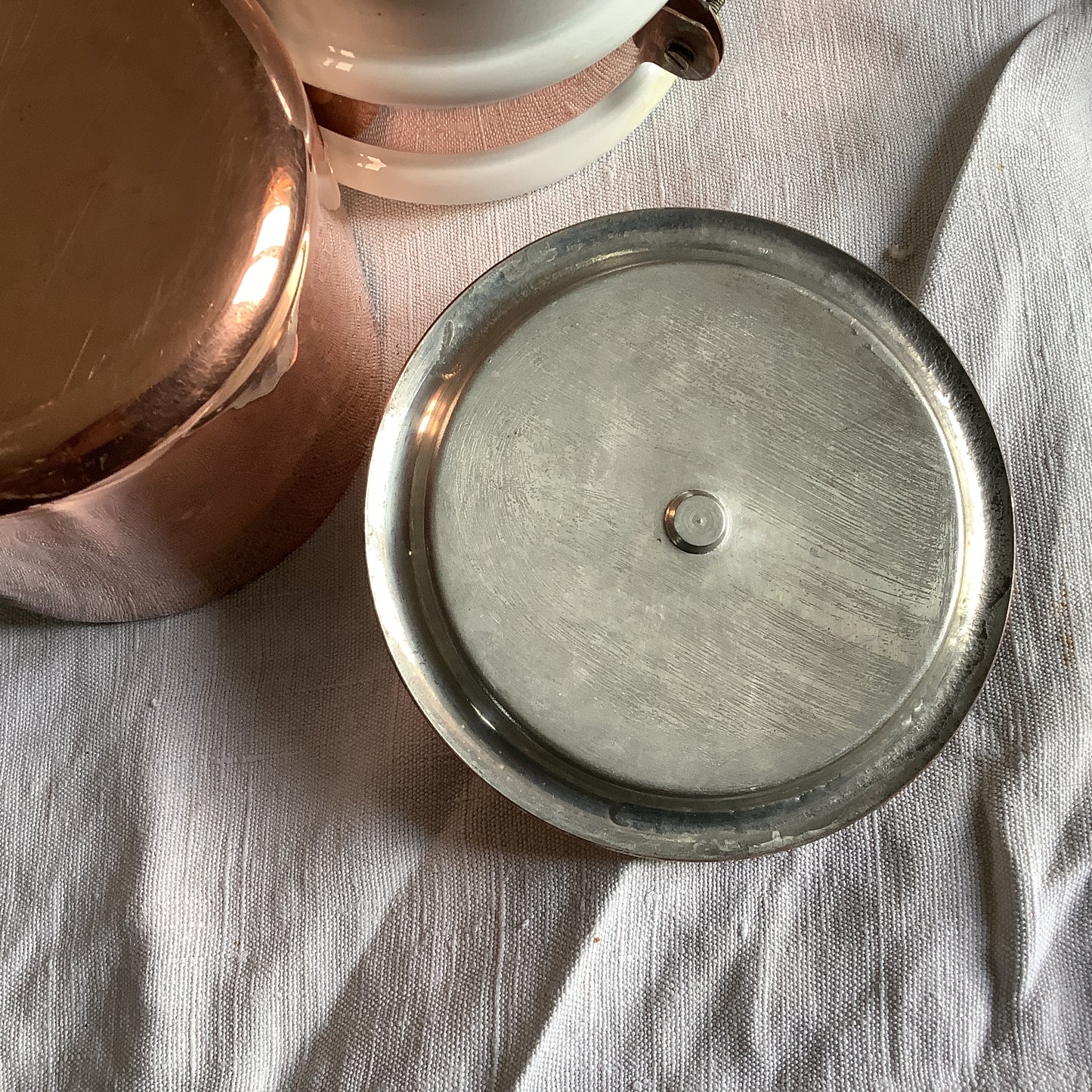 Small Sized Copper and Porcelain Double Boiler Marie Bain made in France APILCO on porcelain Weighs 1.75 kilos Chocolate Pot