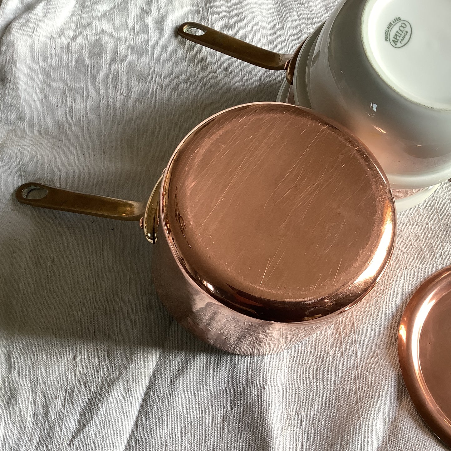 Small Sized Copper and Porcelain Double Boiler Marie Bain made in France APILCO on porcelain Weighs 1.75 kilos Chocolate Pot