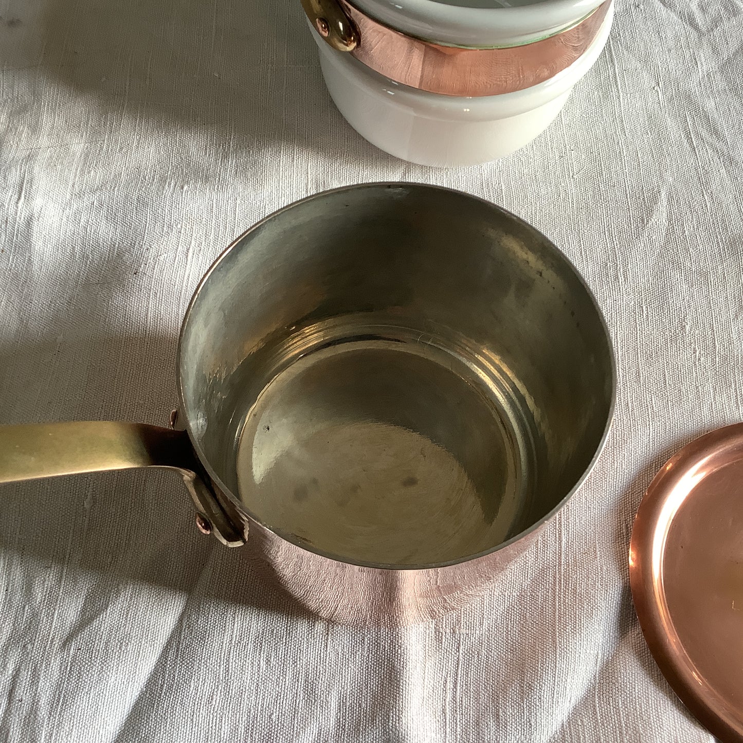 Small Sized Copper and Porcelain Double Boiler Marie Bain made in France APILCO on porcelain Weighs 1.75 kilos Chocolate Pot