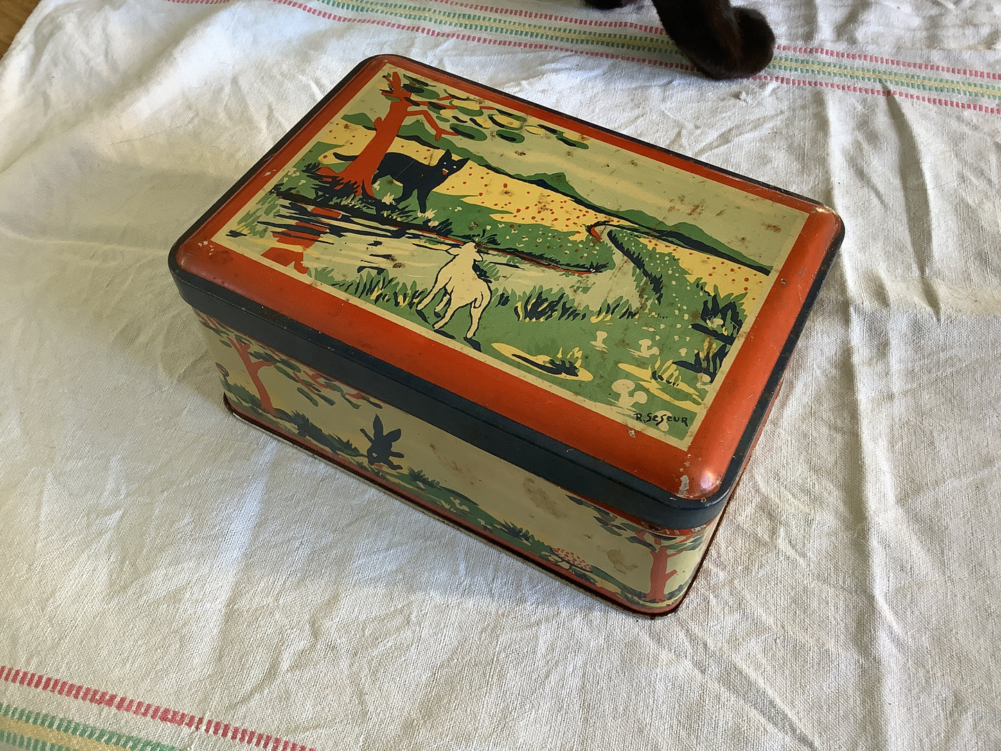 Vintage 1940s Tin Box Made in France Child Fables Wolf, Lamb, Tortoise and the Hare, Artist name R. Seseur