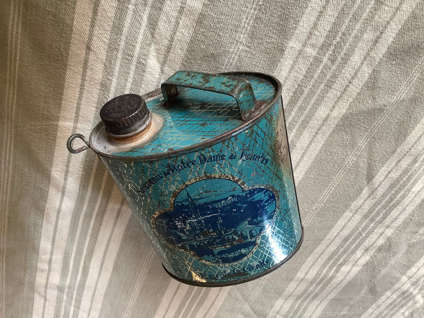 Vintage 1900s Tin Box ‘Made in France’ “Souvenir de Lourdes” Holy water jug it contains no water hip flask