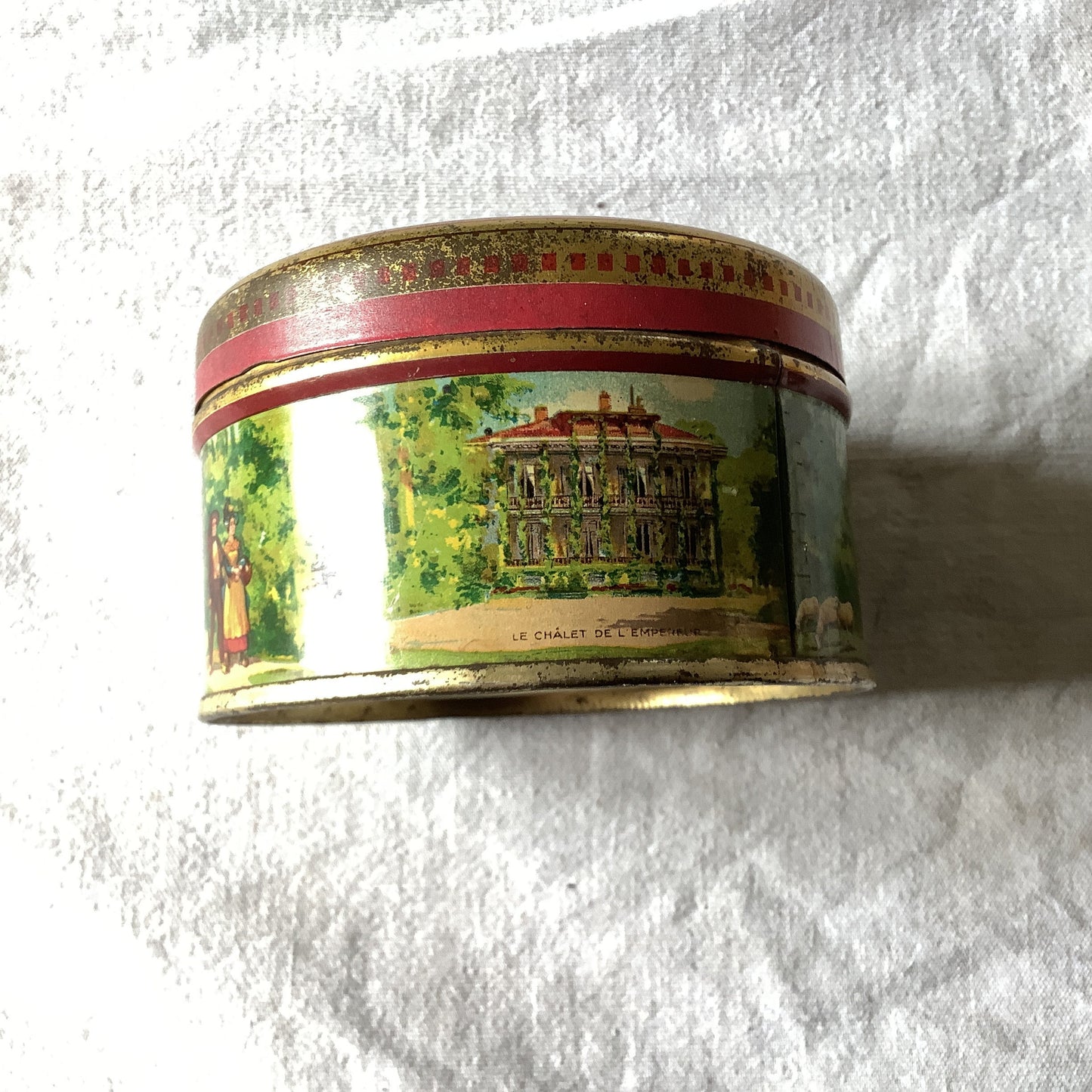 Vintage 1940s Vintage Petite Round Tin Box Made in France box produced by Vichy round tin beautiful french architecture depicted