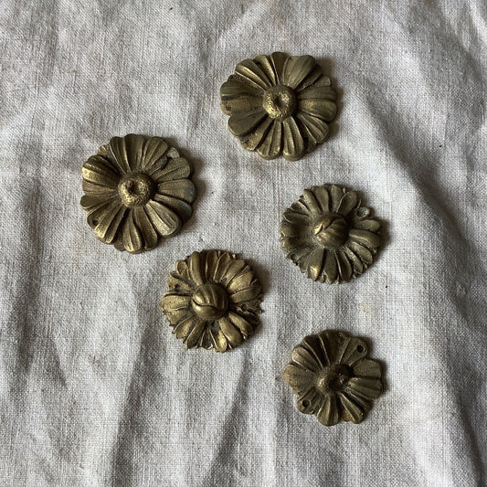 Vintage Ormolu Brass Decorative Classical Hardware Furniture made in France 1900s Five  pieces Daisies Quality pieces