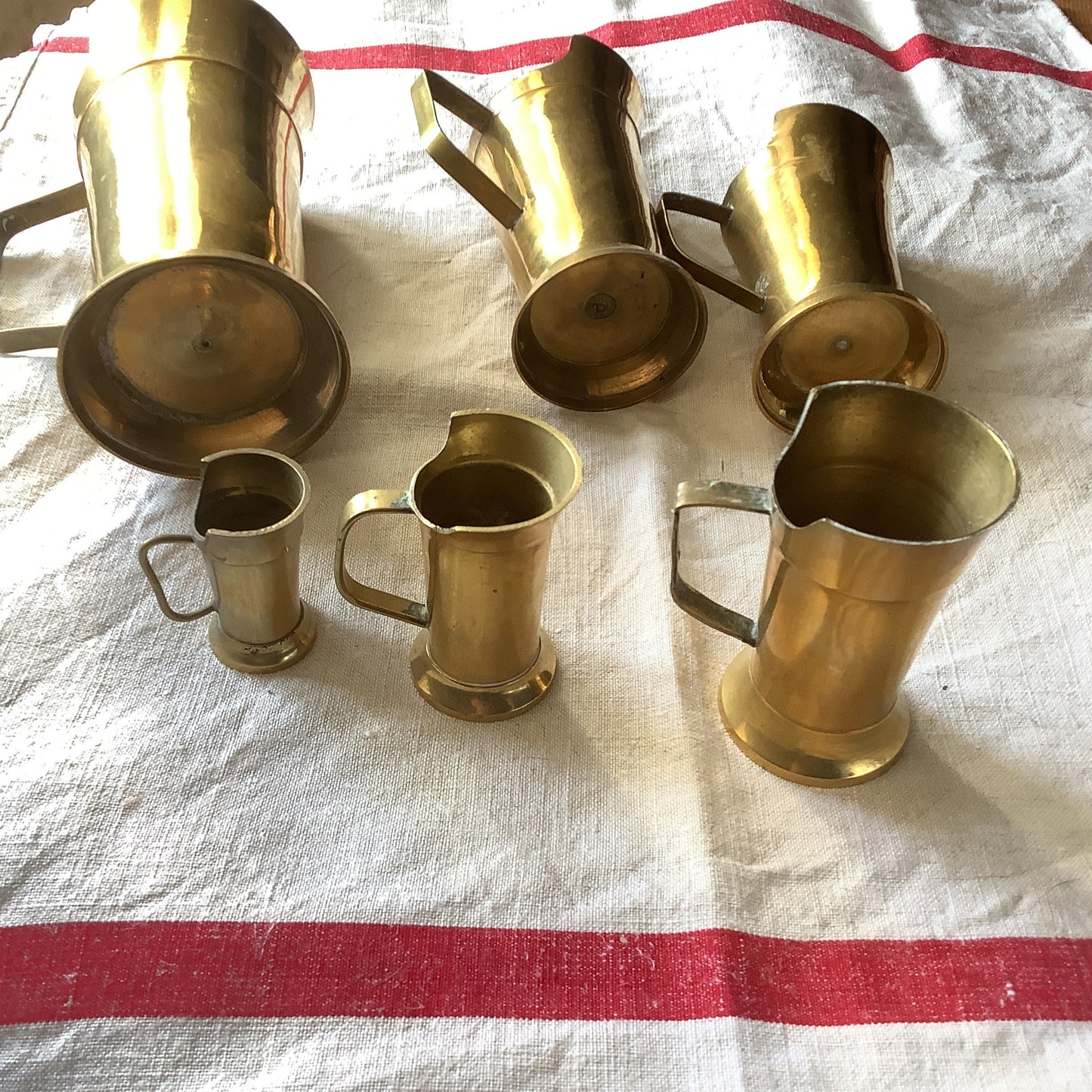 Vintage French Brass Measuring Cups Kitchen Measures with Brass handles 6 pieces 1970s made in France