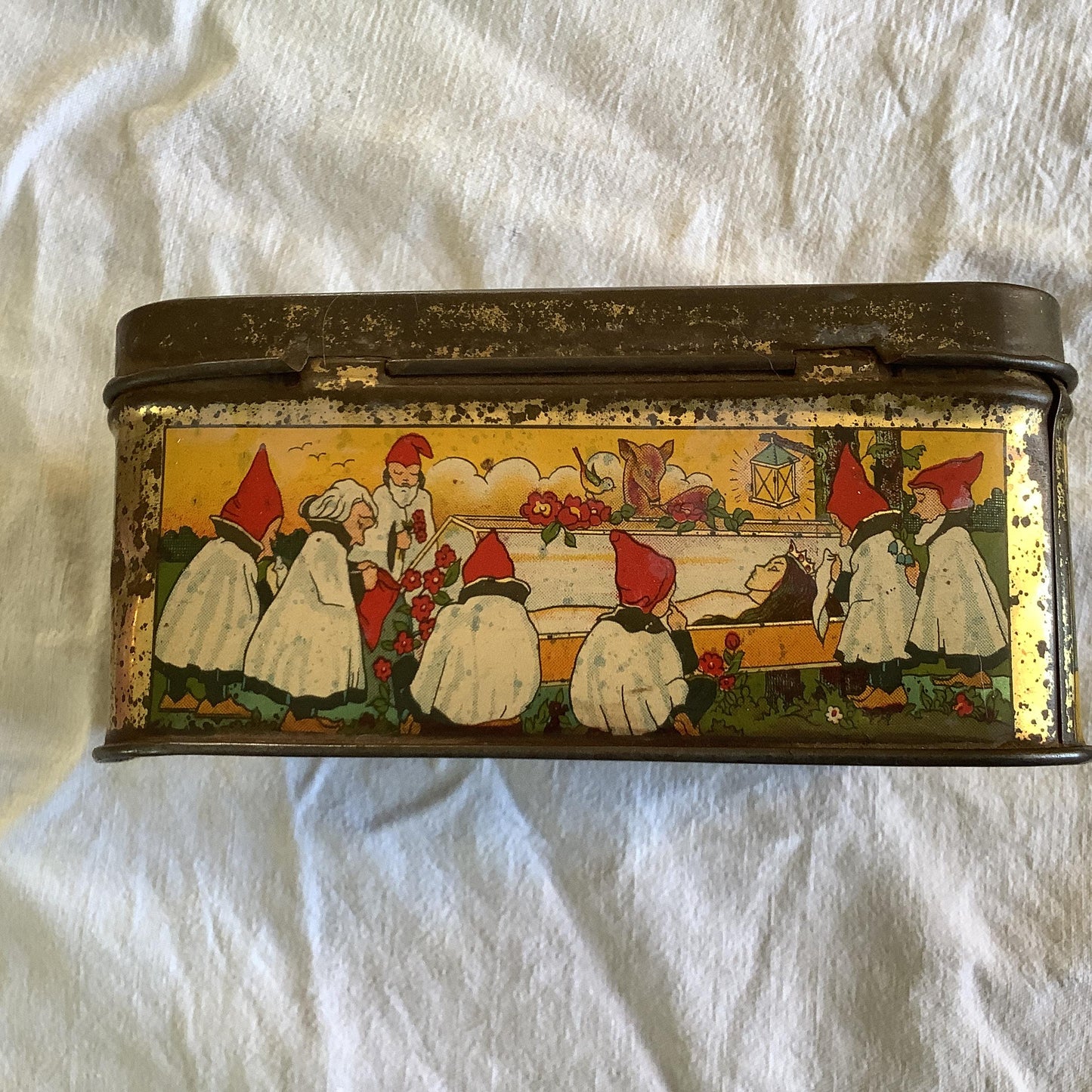 Vintage 1920s Tin Box ‘Made in France’ Snow White and the Seven Dwarves, Damoiseau.